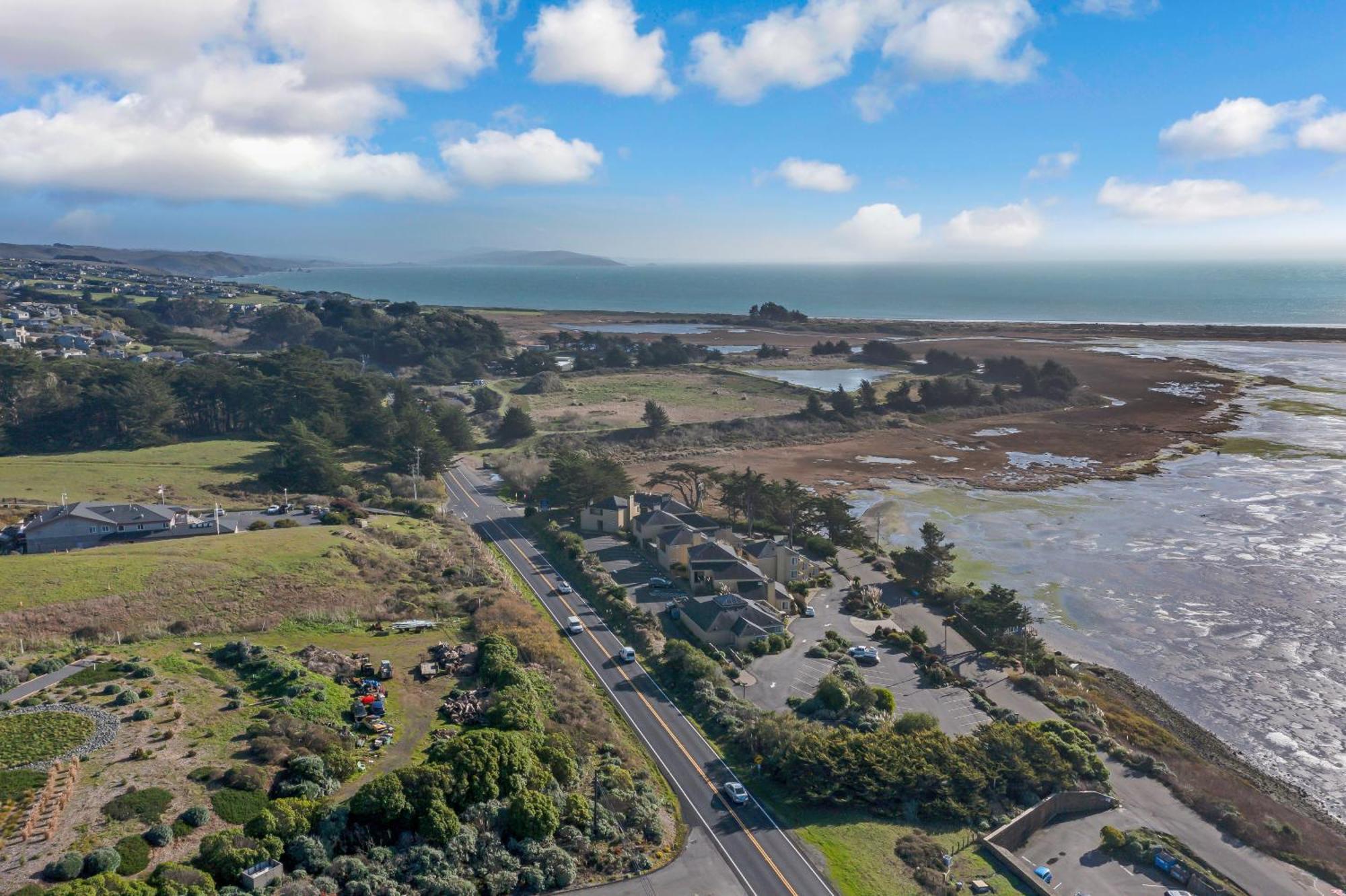 Bodega Coast Inn And Suites Bodega Bay Exterior photo